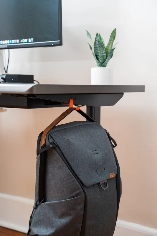 Autonomous SmartDesk 5 Pro Electric Standing Desk