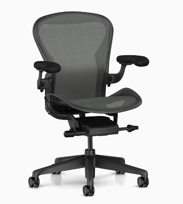 Herman Miller Aeron Chair (Medium)