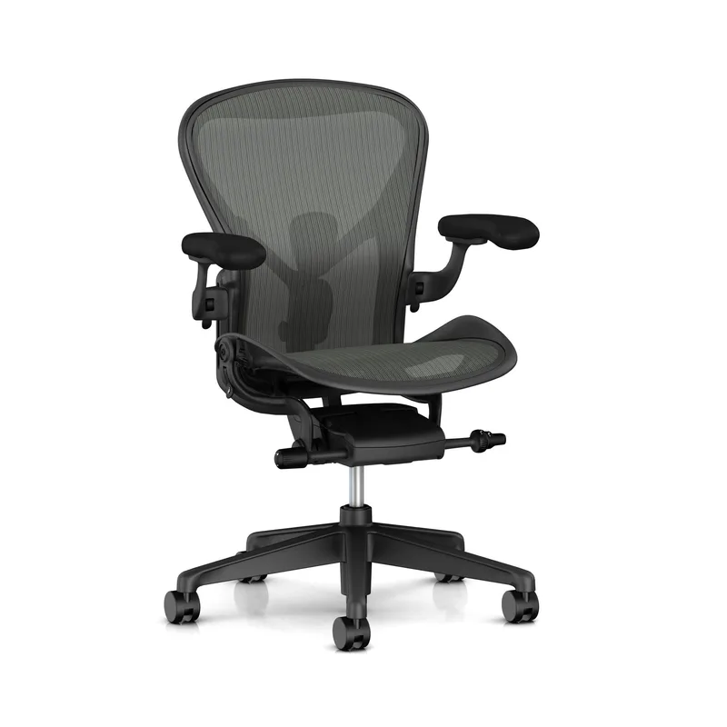 Herman Miller Aeron Chair (Size B, Graphite)